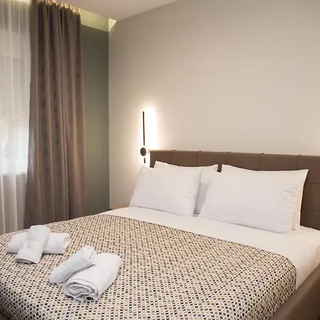 Lägenhetshotell Comfort Pogradec