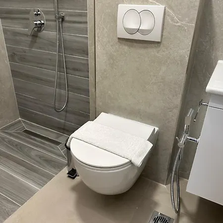 Comfort Lägenhetshotell 4*