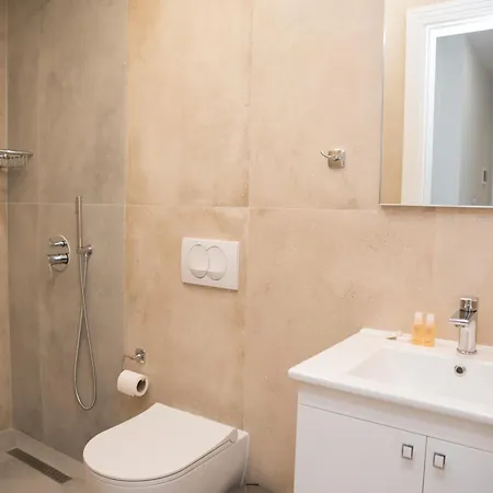 Lägenhetshotell Comfort 4*