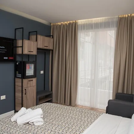 Lägenhetshotell Comfort 4*