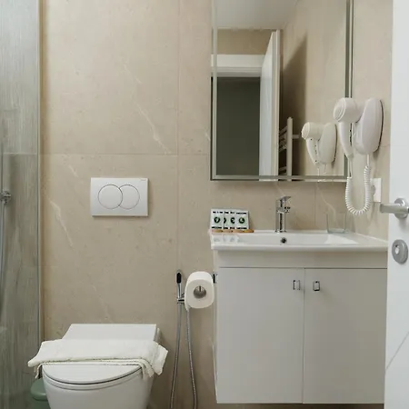 Comfort Lägenhetshotell 4*
